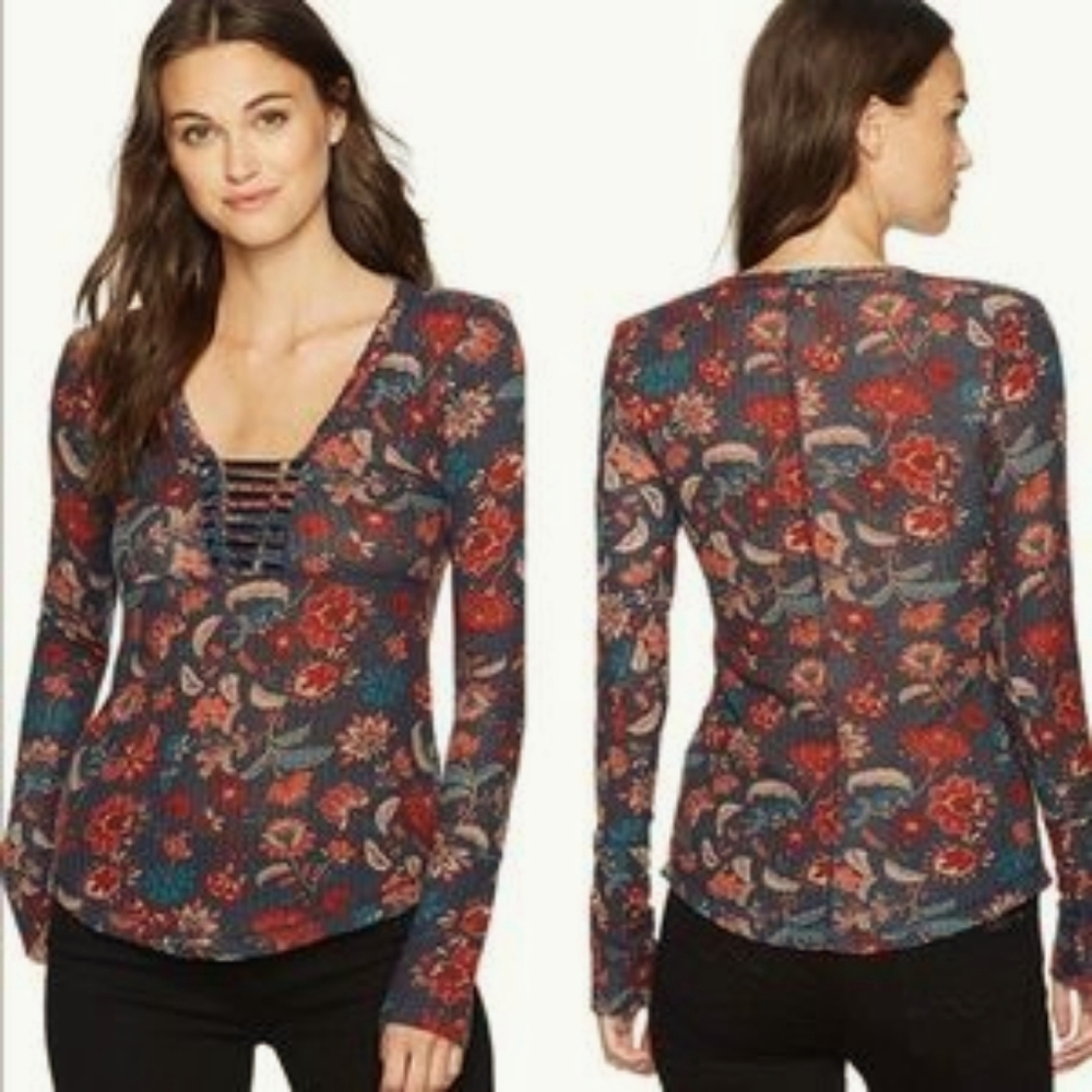 NWT WILLIAM RAST ADELINE INDIGO FLORAL TOP